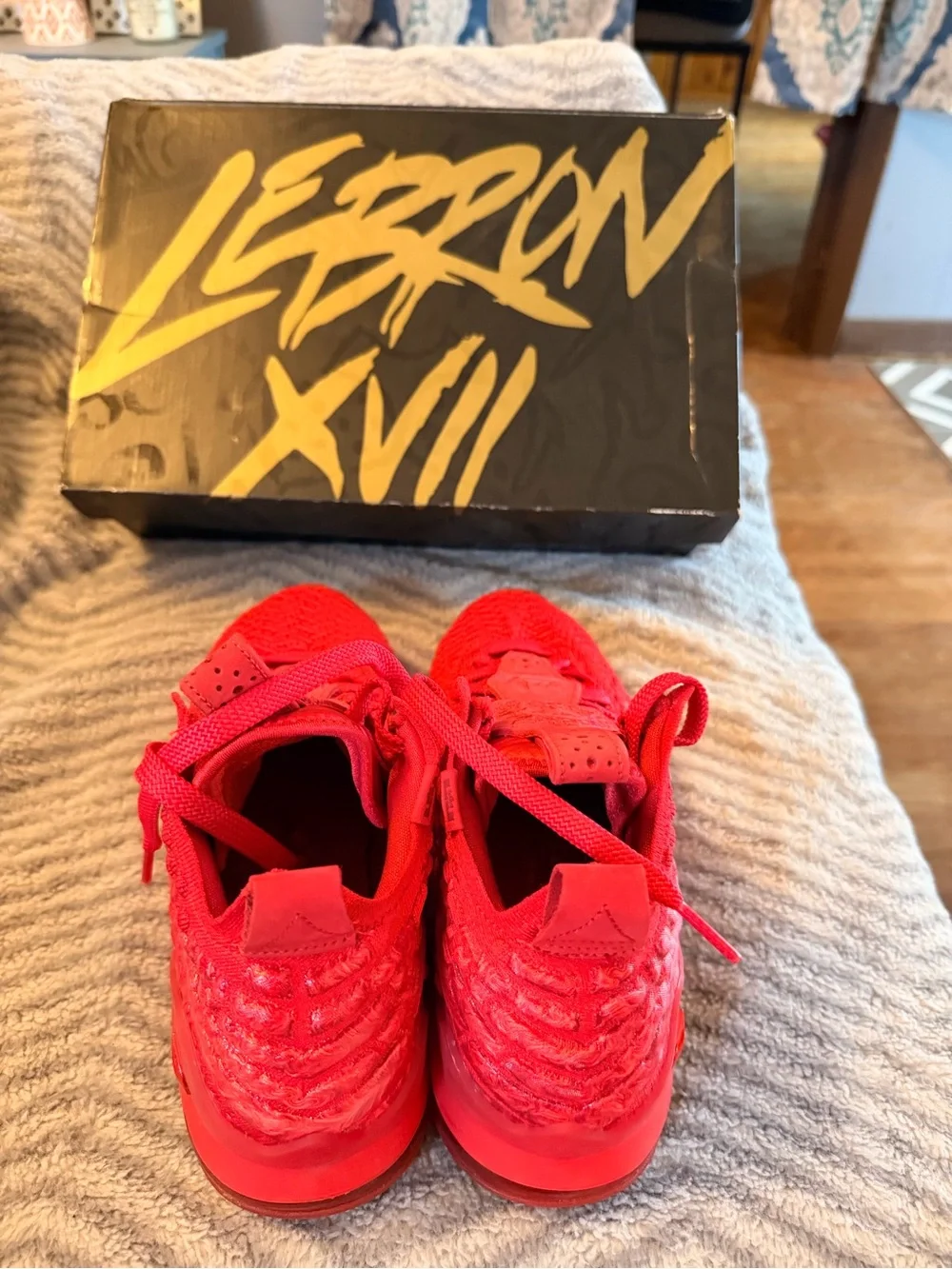 XVII Youth Performance Basketball Shoes - Red - LIKE NEW!!